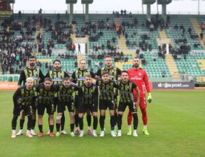 ŞANLIURFASPOR SAHASINDA 4 GOLLE KAZANDI