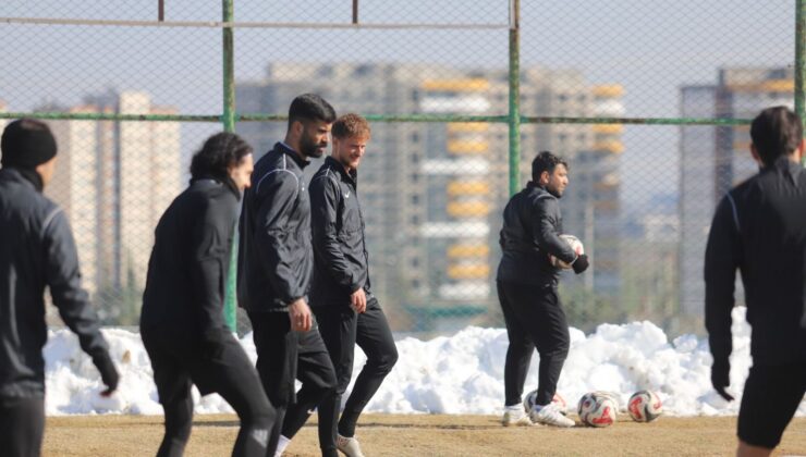 Şanlıurfaspor, İnegölspor Maçı Hazırlıklarına Başladı