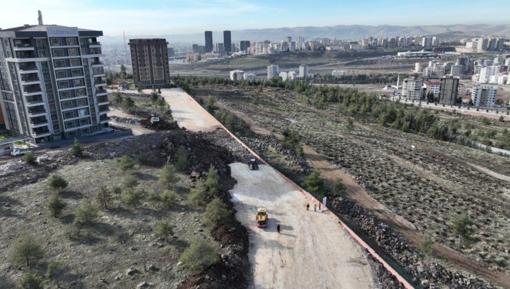 BÜYÜKŞEHİR’DEN DOĞUKENT’E 17 METRELİK YOL YATIRIMI