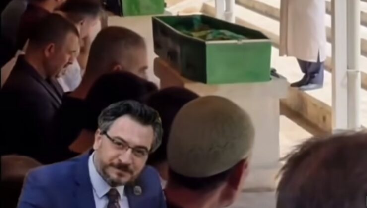 Ömer Yılan Son Yolculuğuna Uğurlandı Şanlıurfa Büyükşehir Belediyesi eski Basın Yayın ve Halkla İlişkiler Daire Başkanı,