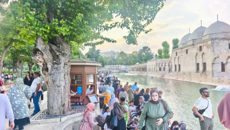 TEKNOFEST öncesi Şanlıurfa’da turist akını