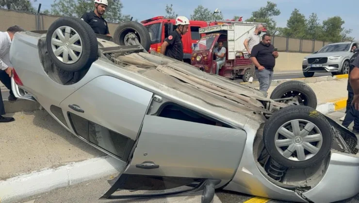 Şanlıurfa’da yürekleri ağza getiren kaza! Otomobil takla atıp ters döndü